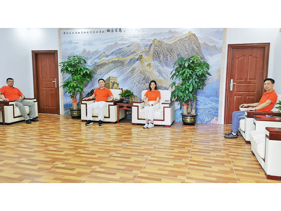 會(huì)客廳(tīng)
